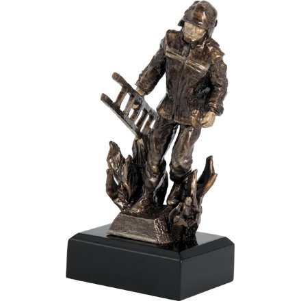 Фигурка литая Пожарный RTYR3768/BR 19см